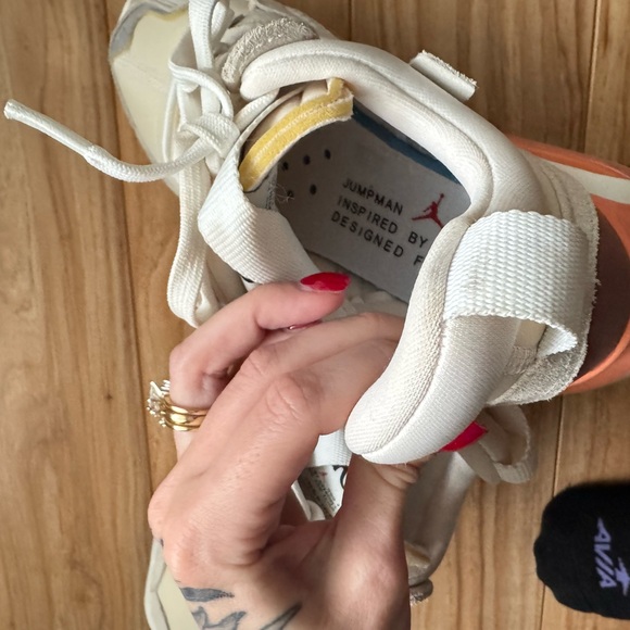 Women’s Jordan MA2 Tennis Shoes-Future Beginnings- Size 6 - Picture 5 of 7